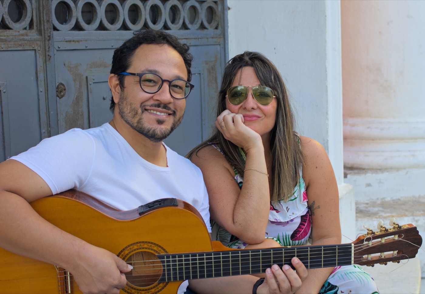 Cibele e Rafael — duo de voz e violão